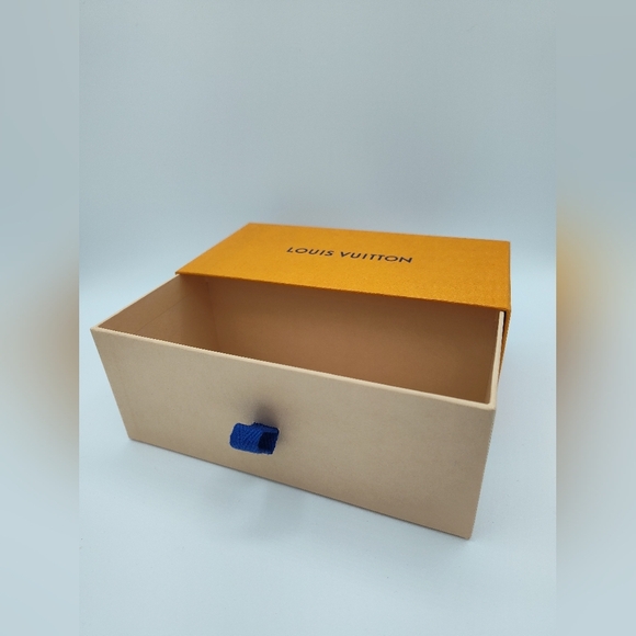 Louis Vuitton Drawer Gift Box | 8x4x3 | Boutique Packaging w/ Pull Tab Pristine - Picture 3 of 7